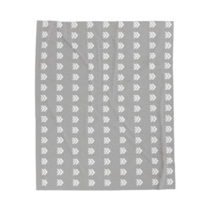 Velveteen Plush Blanket — Cozy Travel Blanket for New York Cold Season
