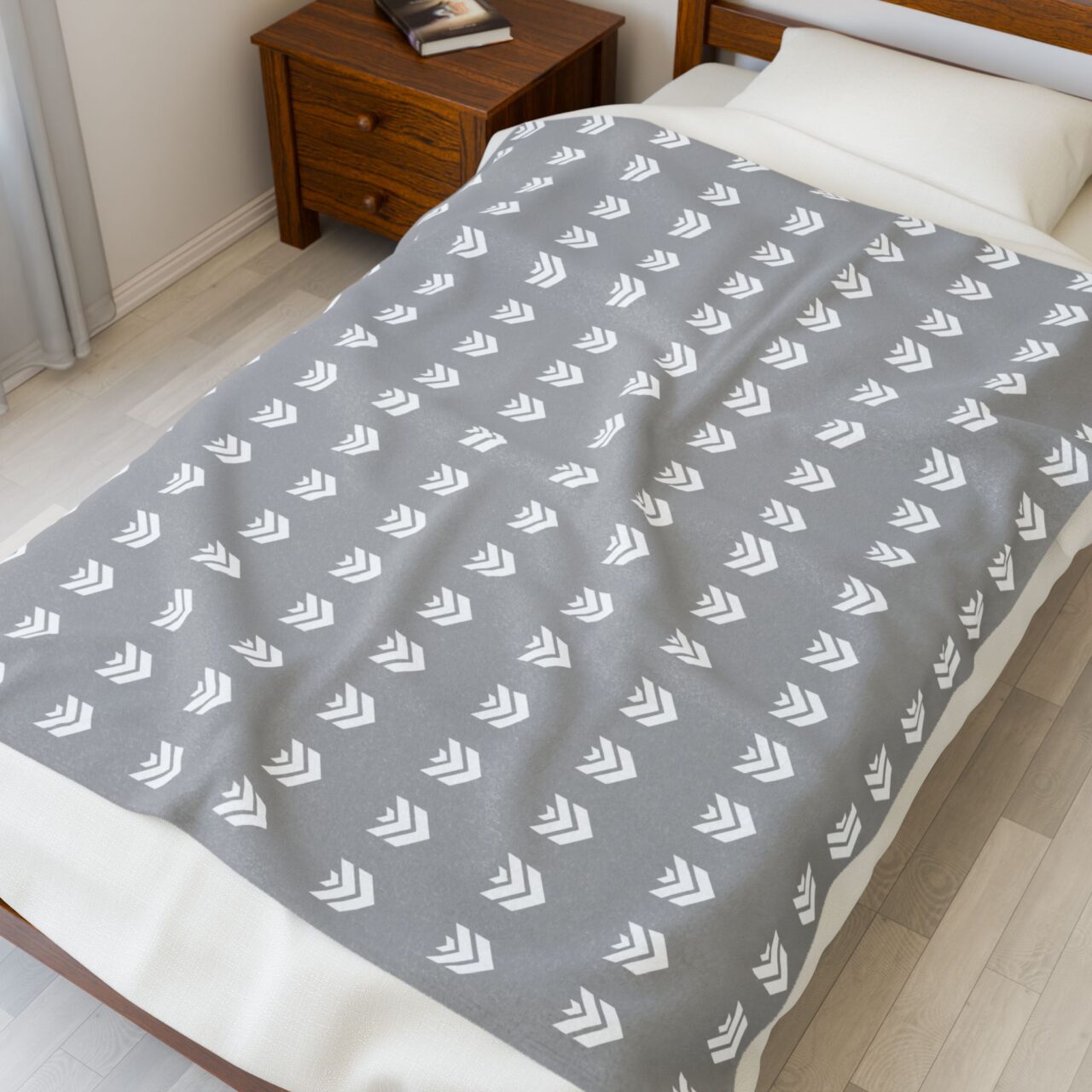 Velveteen Plush Blanket — Cozy Travel Blanket for New York Cold Season - Image 3